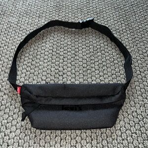 Black Levi’s Fanny Pack Adjustable Strap Bag